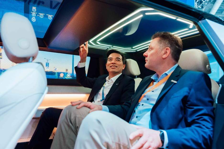 AUO CES 2025 exhibition area exciting unpacking- Smart Cockpit 2025 gallops in Las Vegas, setting off a whirlwind of smart travel